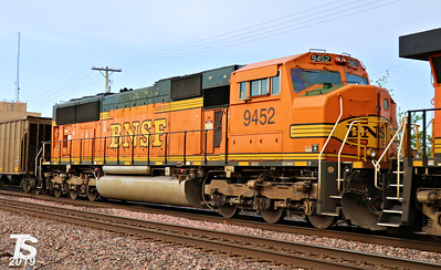 BNSF 9452 (SD70MAC)